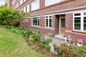 Photo 8- click for photo gallery